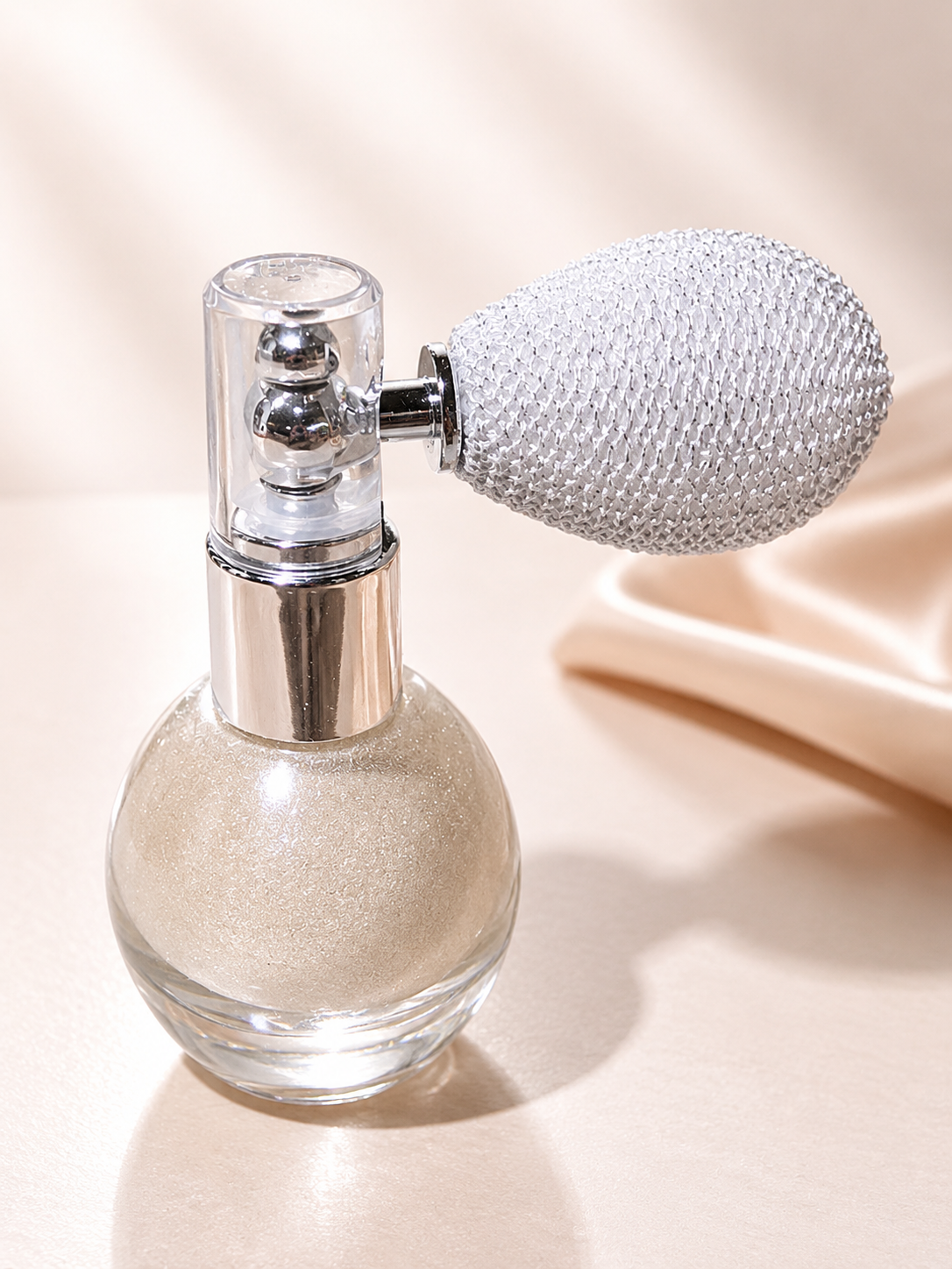 MOCALLURE - Highlighter Spray – Face & Body Shimmer